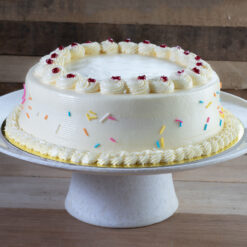 Frosted Cream Vanilla Cake