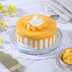 Irresistible Cream cake Mango Cake