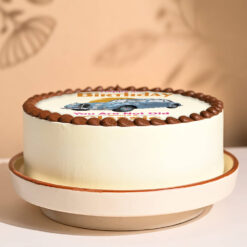 Alternative view of Delicious Frosted Shape Refer Cake