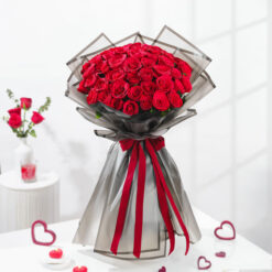 Elegant Red Rose Arrangement