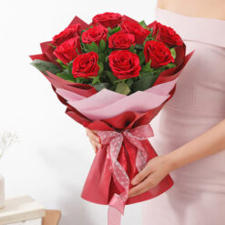 Alternative view of Romantic Red Rose Vase