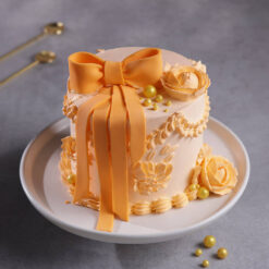 Bow And Bloom Cake