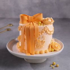 Bow And Bloom Cake