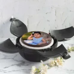 Eggless Bomb Shell Photo Cake