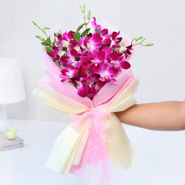 Fresh Orchids & Pineapple Cake