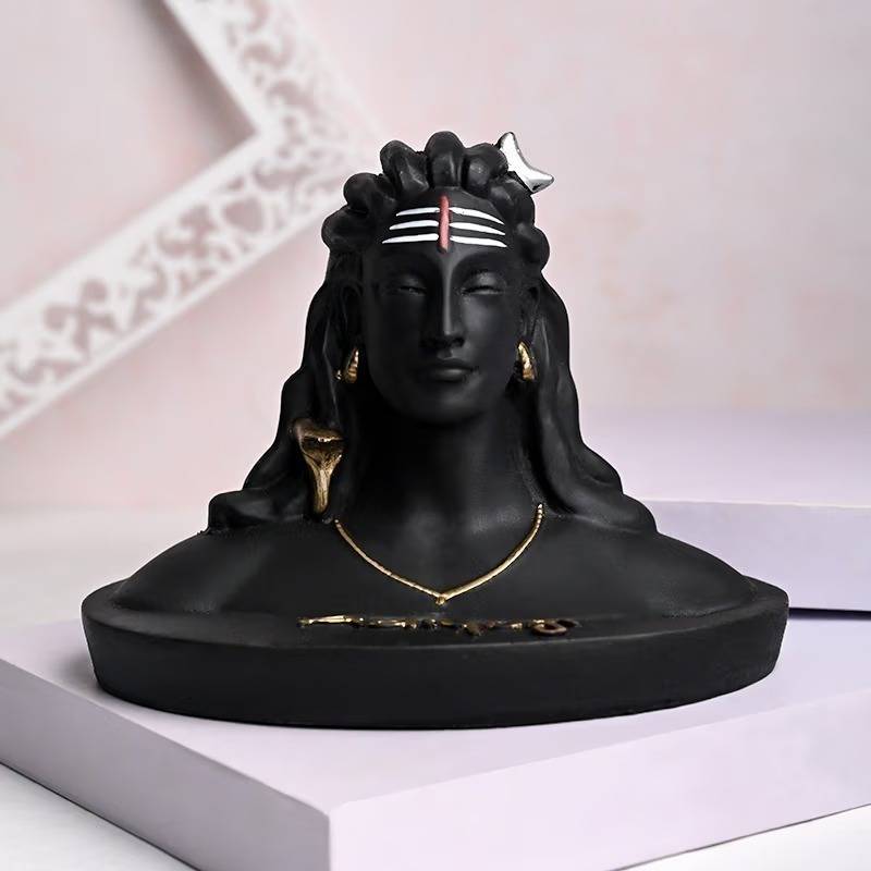 Frosted Lord Idol Cake