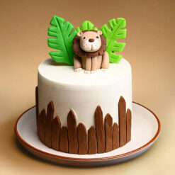 Lion Cake With Jungle Decor