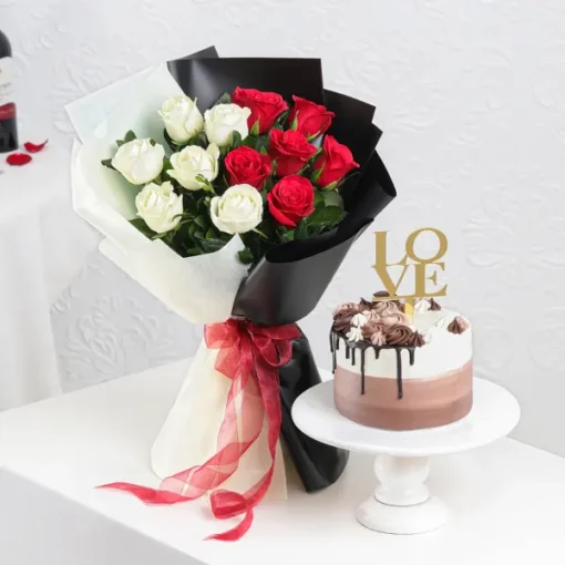 Vanilla Cake With Red Roses