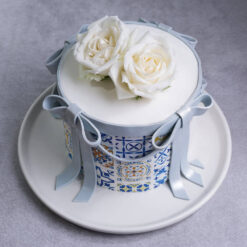 Elegant Roses And Ribbons Cake