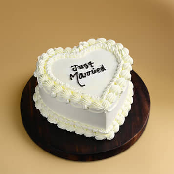 Heart Shape Just Married Cake