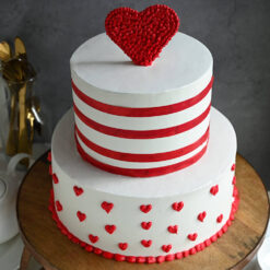 Heartfelt Love Theme Cake