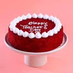 Mentor Honour Red Velvet Cake