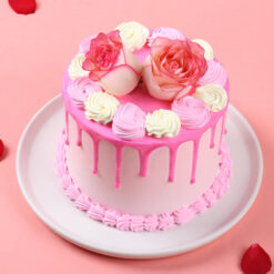 Rosy Delight Valentine Cream Cake